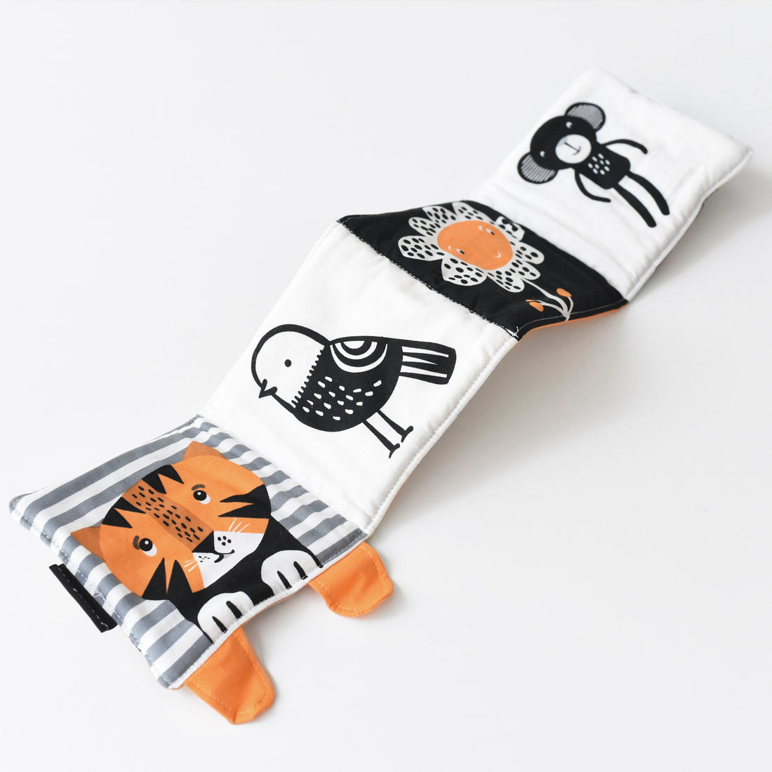Livre d'éveil pour bébé en tissu - Tiptoe Tiger